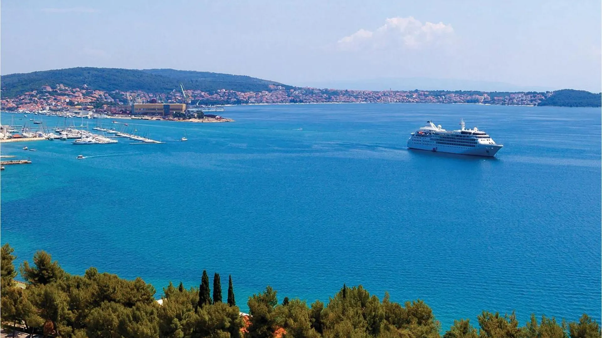 Gorgeous Apartment In Okrug Gornji With Kitchen Trogir 0*,  Croatie